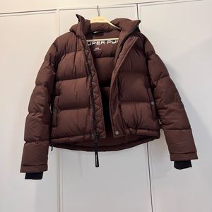 ARITZIA SHORTY SUPER PUFF - XXS in colour Coffee Bean